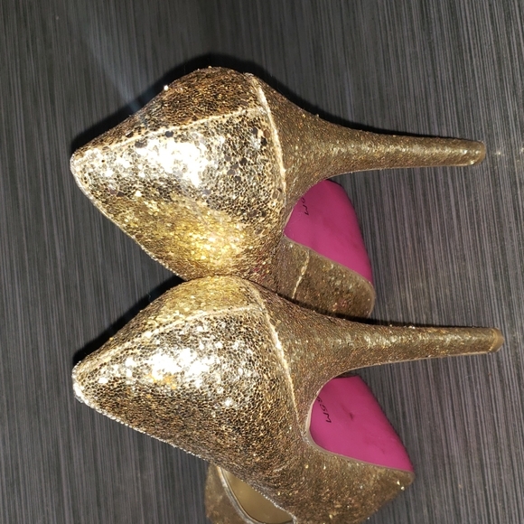 Signature Sole by ShoeDazzle Glittery Gold Heels Stripper Shoes Size- 6.5 - Picture 4 of 8
